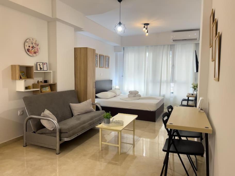 Market Apartment *
